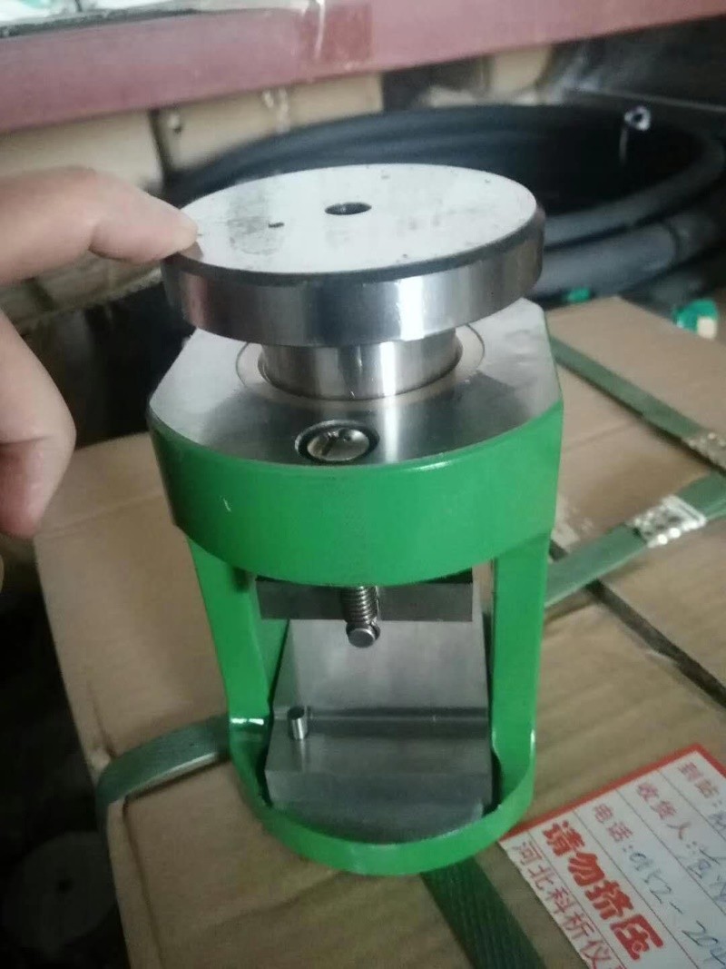 Apparecchiatura di piegatura da 40x40mm per la macchina di prova della pressione del cemento