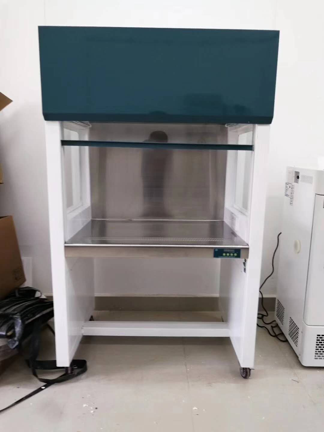 Cappuccio puliti per il flusso di aria laminari orizzontale verticale