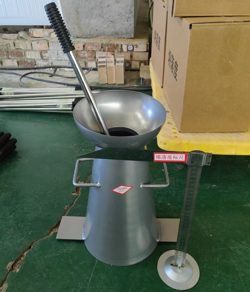 Apparato di prova del cono crollo