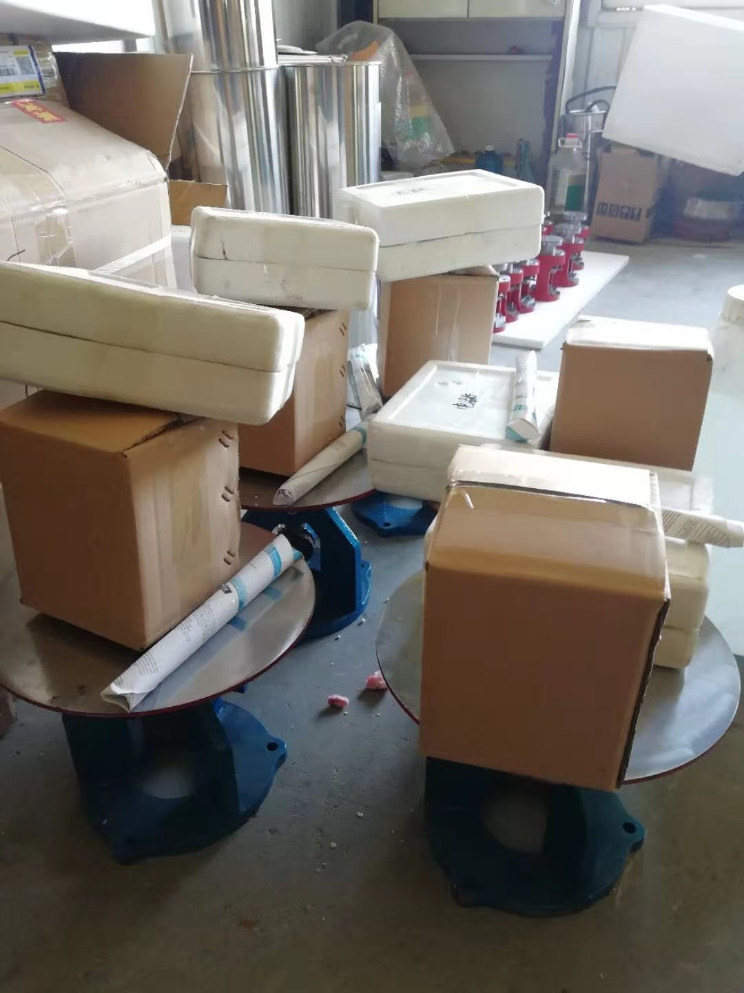 Apparato della fluidità del mortaio di cemento